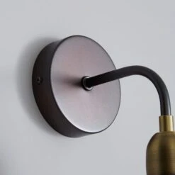 Dunelm Marsden Antique Brass Industrial Wall Light 8 Dunelm Marsden Antique Brass Industrial Wall Light -Dunelm Shop 1000158761 alt02