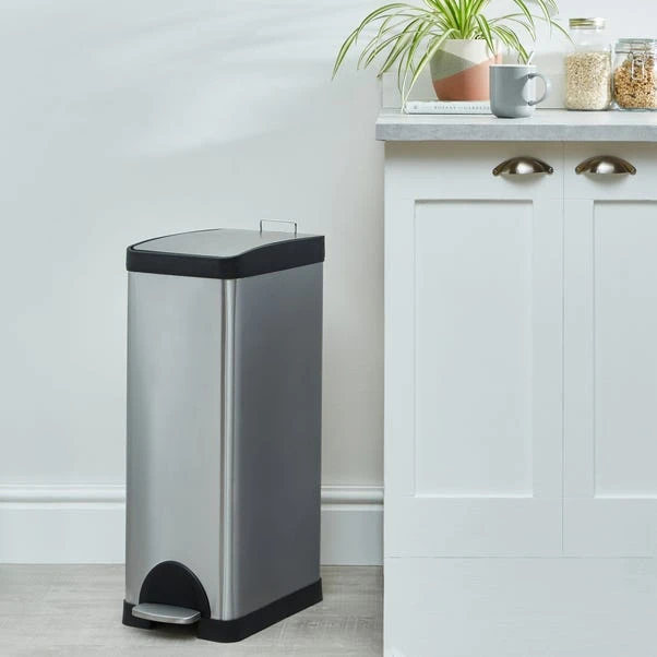 Dunelm Stainless Steel 30L Slim Recycling Bin 1 Dunelm Stainless Steel 30L Slim Recycling Bin