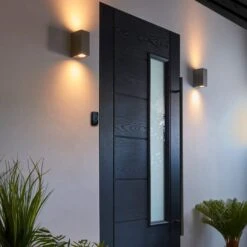 Dunelm Lamont Outdoor Wall Light -Dunelm Shop 30730471 alt05