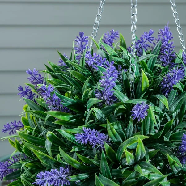 Dunelm Topiary Ball Purple Flower 25cm 2 Dunelm Topiary Ball Purple Flower 25cm - Image 2