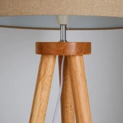 Dunelm Jandia Wooden Tripod Natural Floor Lamp 7 Dunelm Jandia Wooden Tripod Natural Floor Lamp -Dunelm Shop 30801900 alt02