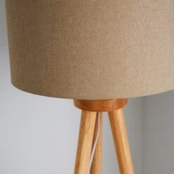 Dunelm Jandia Wooden Tripod Natural Floor Lamp 8 Dunelm Jandia Wooden Tripod Natural Floor Lamp -Dunelm Shop 30801900 alt03