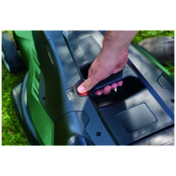 Bosch AdvancedRotak 750 44cm Lawnmower (230V) -Dunelm Shop 6CD4EC24 D9A8 46C2 AEA4 3420BAD50E83 huge