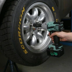 Kielder KWT-012-63 700Nm 1/2" Impact Wrench Kit With Socket Set & Work Light With 2 X 5Ah & 1 X 2Ah Batteries & Charger -Dunelm Shop CDFA2736 3FEB 4CED 9607 1F853FF4B3F1 huge