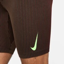 Nike | Men's Dri-Fit ADV Aeroswift Half Tight 8 Nike | Men's Dri-Fit ADV Aeroswift Half Tight -Dunelm Shop DM4622 014 M Nike Dri FitADVAeroswiftHalfTight closeup