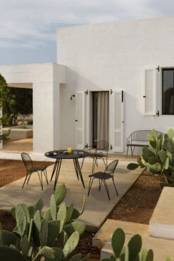 Ariete Bench With Backrest - / L 127 Cm - Iron / Seat Cushion - Unopiu 5 Ariete Bench With Backrest - / L 127 Cm - Iron / Seat Cushion - Unopiu -Dunelm Shop bench with backrest ariete bronze white cushion madeindesign 387584 product800