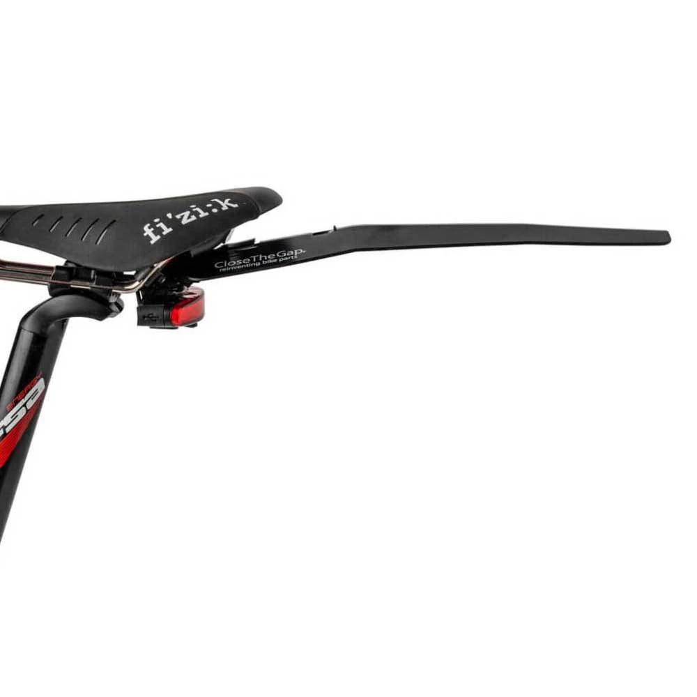 CoverMyBack 2+ Rear Mudguard With Light 1 CoverMyBack 2+ Rear Mudguard With Light