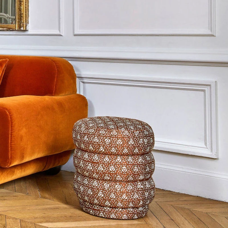 Maria Pouf - / Ø 40 X H 42 Cm - POPUS EDITIONS 2 Maria Pouf - / Ø 40 X H 42 Cm - POPUS EDITIONS - Image 2